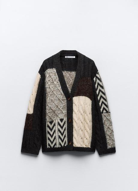 Chaqueta de punto «patchwork» de Zara (35,99 euros)