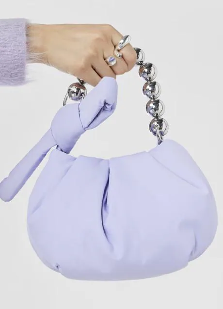 Bolsos mini: las mejores opciones made in Spain para lucir más allá de  bodas