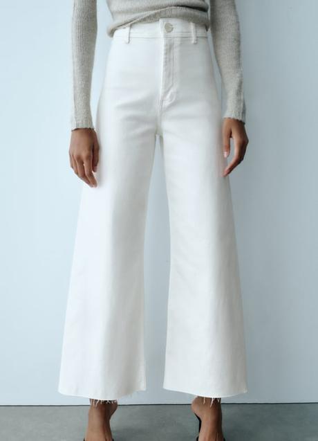 El pantalón blanco culotte de Zara.