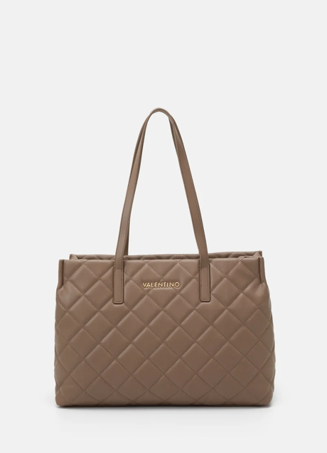 Shopper marrón de Valentino, 129 euros.