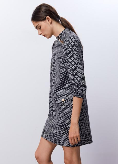 Mini vestido estampado de Sfera (23,99 euros)