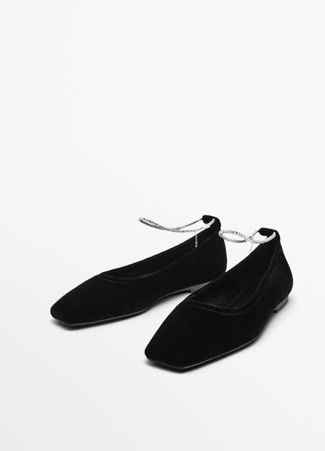 Bailarinas negras de Massimo Dutti (79,95 euros)