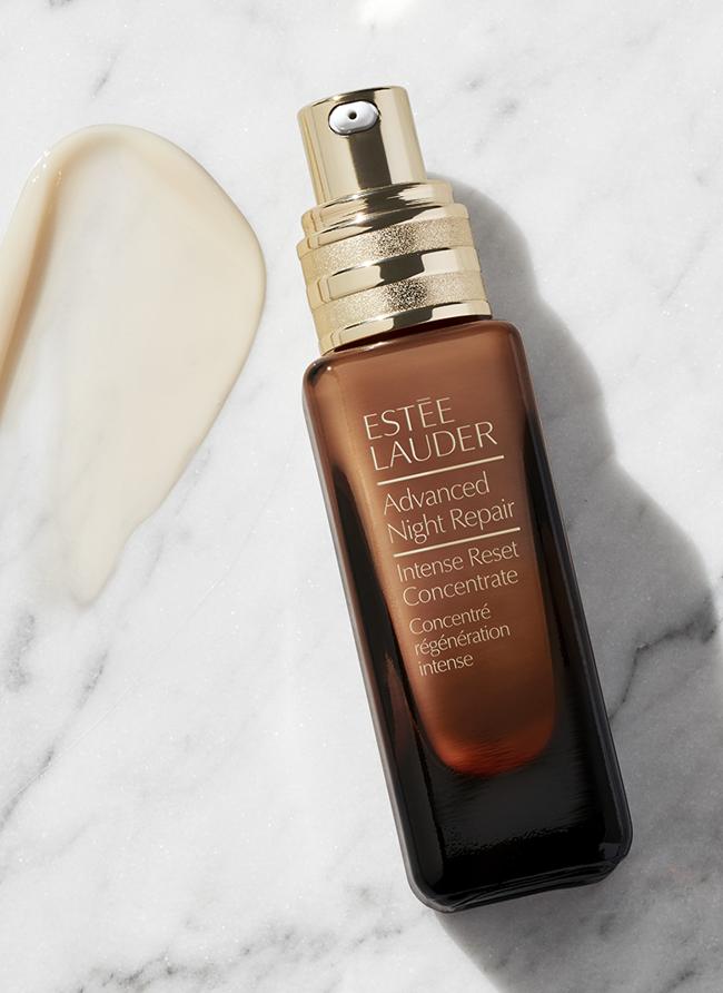 . Advanced Night Repair Rescue Solution de Estée Lauder.