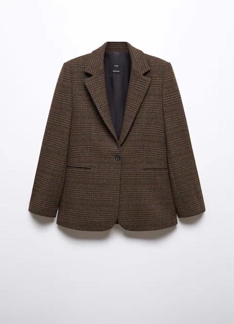 Blazer de cuadros de Mango (69,99 euros)