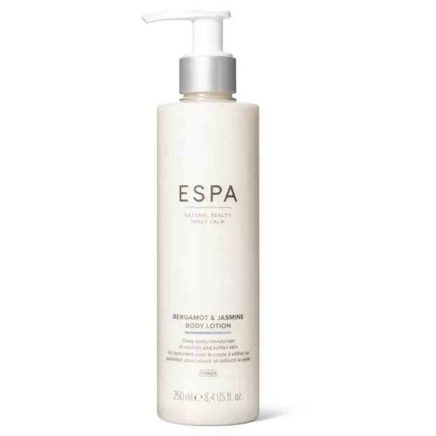 Bergamot and Jasmine Body Lotion de ESPA. Precio: 20,95 euros