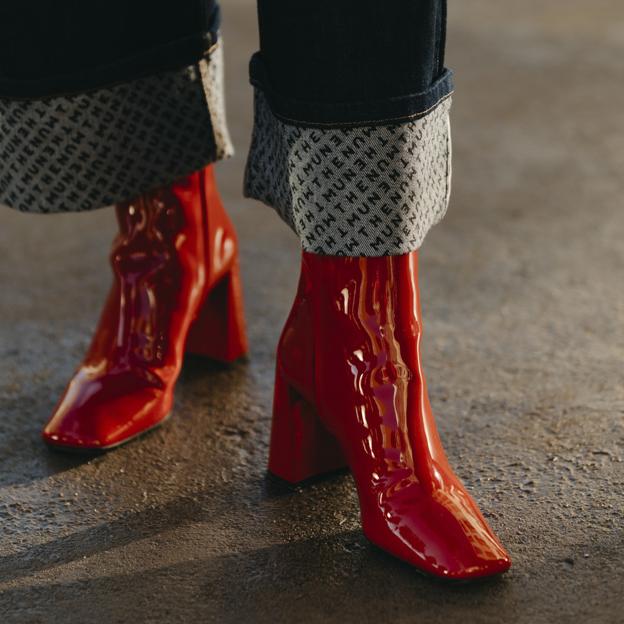 Estos son los botines rojos de Parfois que no te puedes perder por menos de 40 euros