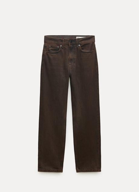 Pantalón marrón de Zara (35,99 euros)