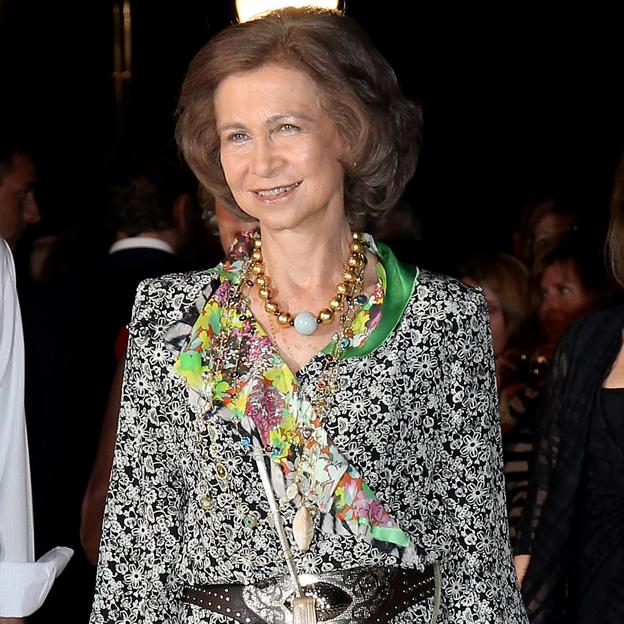 Los vestidos de Letizia y la reina Sofía en la fiesta de de Juan Carlos en Abu Dabi: ¿mensaje oculto o error imperdonable?