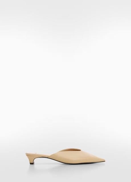 Zapatos destalonados de Mango (69,99 euros)