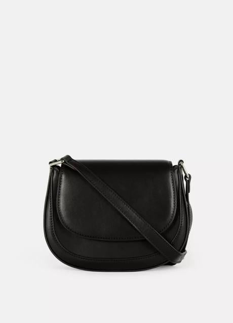 Bolso negro de Primark (9 euros)