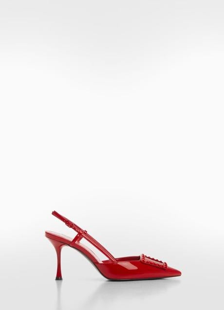 Zapatos rojo Mango (39,99 euros)