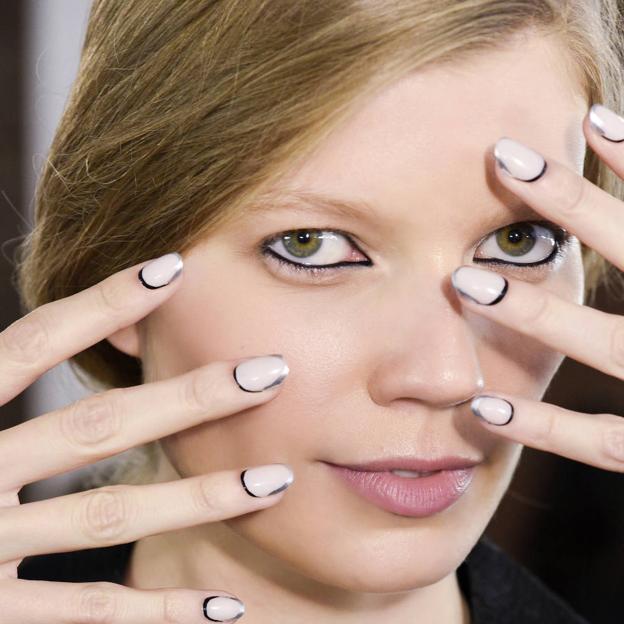 Los diseños de manicura francesa doble más virales de Instagram