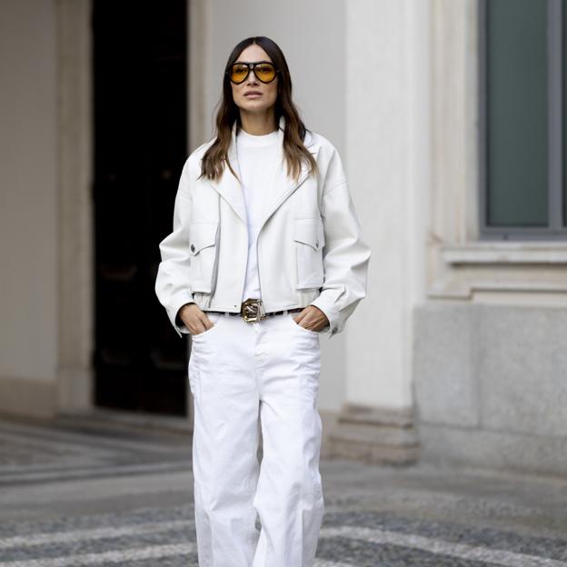 Esta es la chaqueta blanca de estilo francés que regresa en primavera