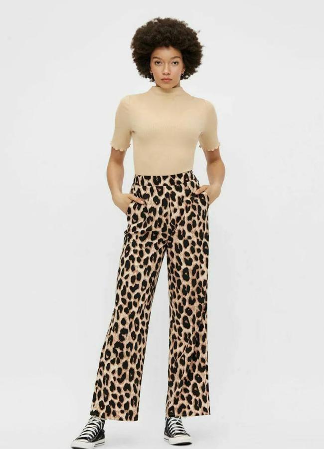 Pantalones animal print rectos