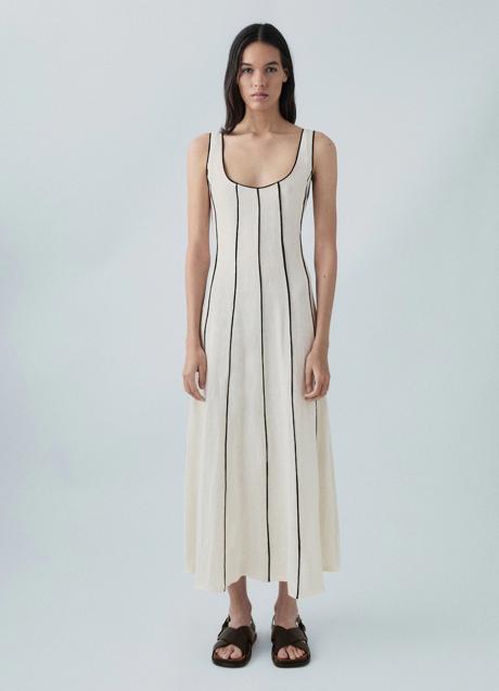 Vestido blanco de Massimo Dutti (99,99 euros)