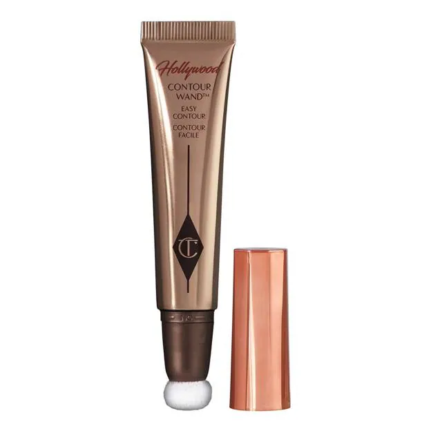 Hollywood Contour Light Wand de Charlotte Tilbury. Precio: 39,99 euros