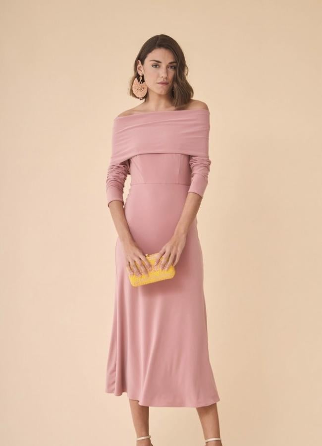 Vestido Berrta rosa de Coosy, 139 euros.