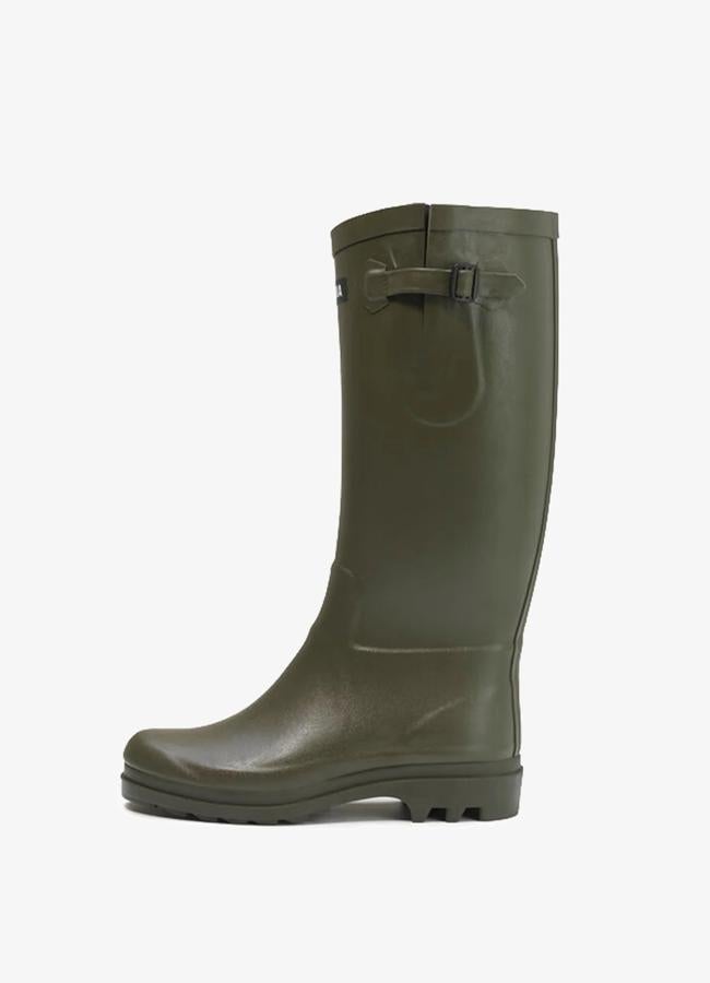 Botas de agua verde de Aigle, 160 euros.