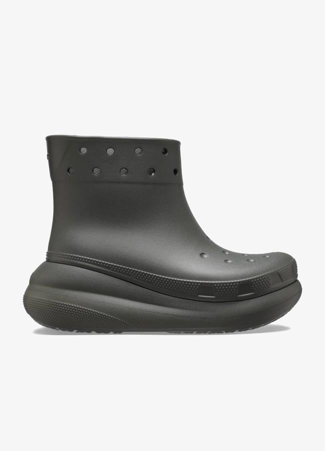 Botín negro de agua de Crocs, 48,99 euros,