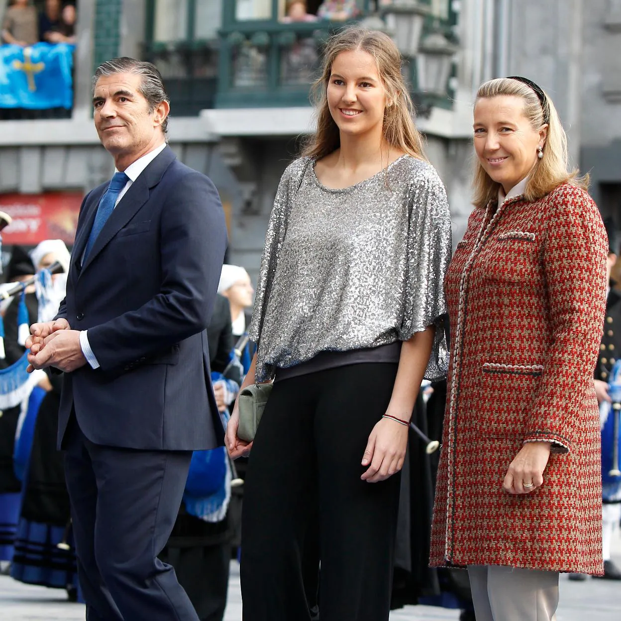 Victoria López-Quesada con sus padres, Pedro López-Quesada y Cristina de Borbón dos Sicilias