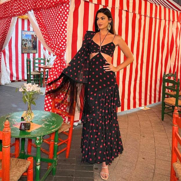 La influencer Marta Lozano en la Feria de Abril