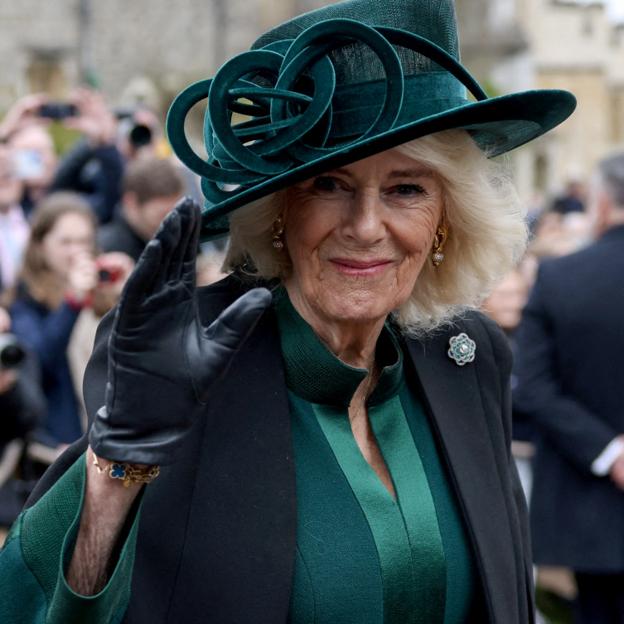 Todos los broches que ha llevado la reina Camilla y por qué son tan importantes