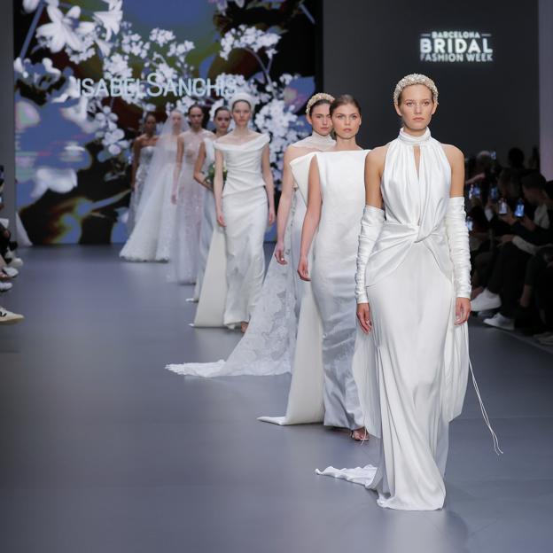 Isabel Sanchis durante la Barcelona Bridal Fashion Week 2024. 