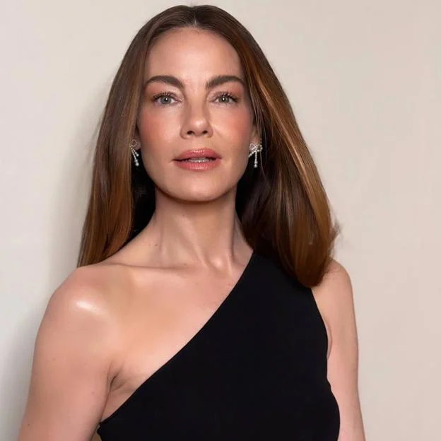 Michelle Monaghan con maquillaje melocotón rejuvenecedor