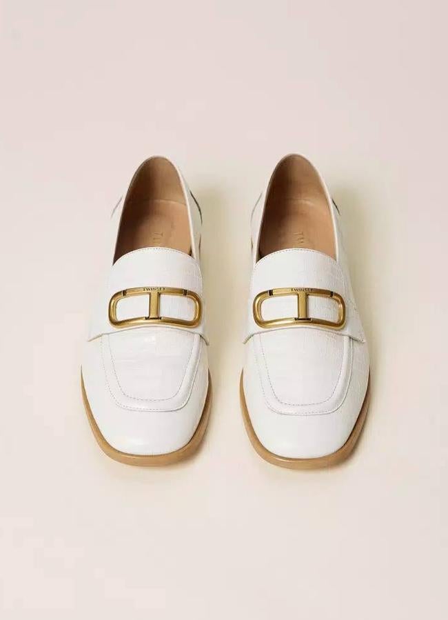 Mocasines blancos con grabado efecto coco