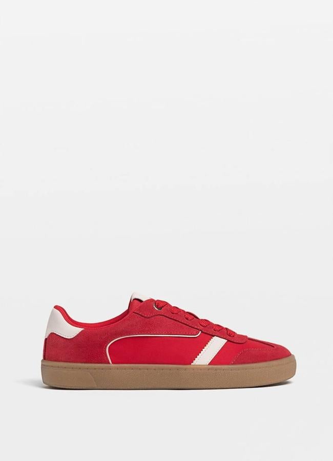 Zapatillas rojas casual con suela de goma