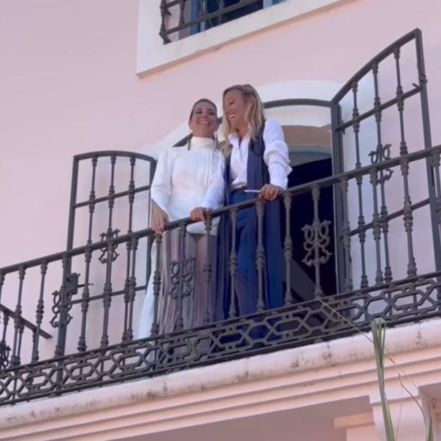 Maria Juncadella y mariana de Bergia, el día de su boda. 