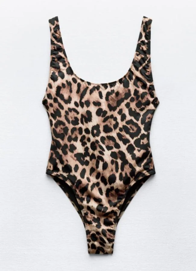 The best swimsuits of the season (ZARA)