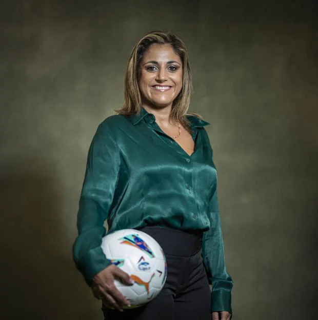 Beatriz Álvarez, presidenta de la Liga F: «Nada de lo que pasó en el Mundial me sorprendió. Yo lo había sufrido en primera persona»