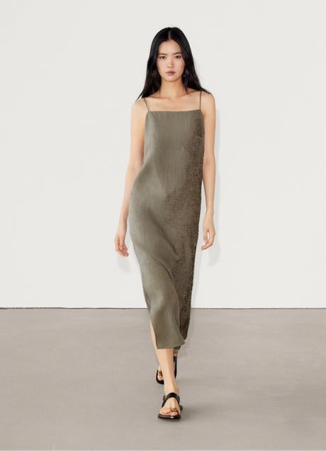 Vestido caqui de Massimo Dutti (99,99 euros)