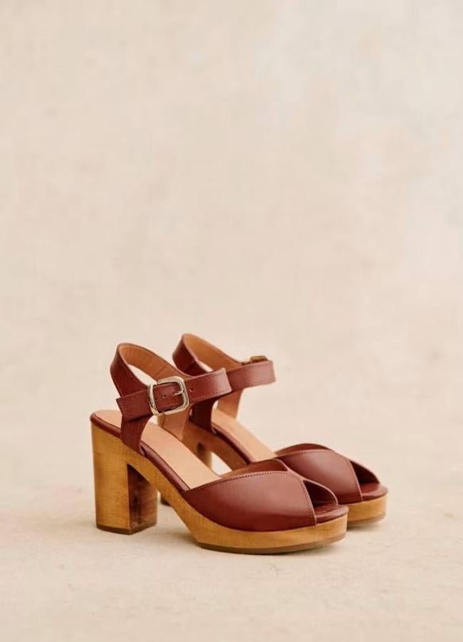 Sandalias con plataforma de madera estilo peep toe