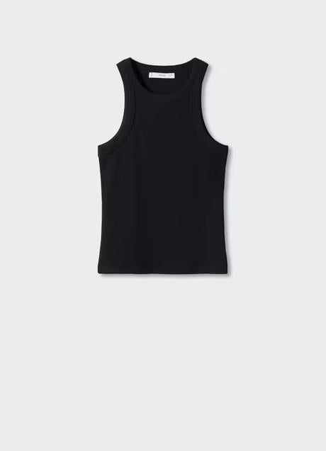 Top negro de Mango (9,99 euros)