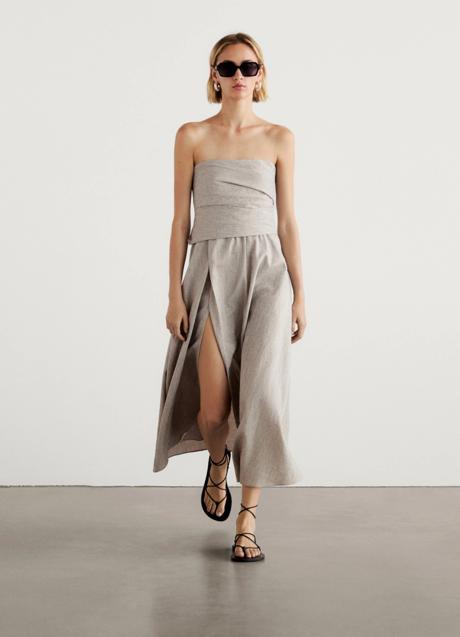 Vestido palabra de honor de Massimo Dutti (89,95 euros)