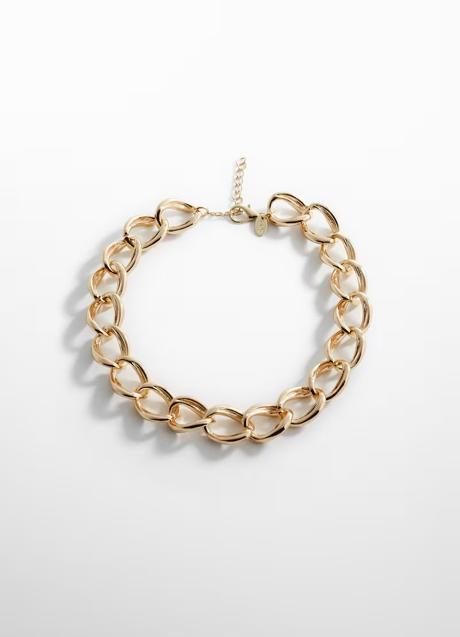 Collar dorado de Mango (15,99 euros)