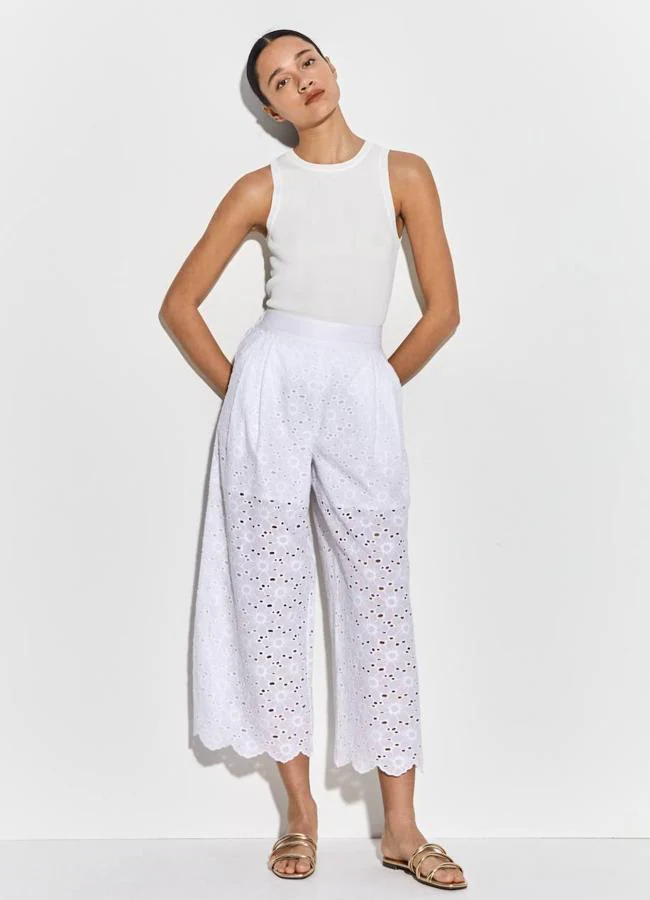 Pantalones culotte bordados en blanco