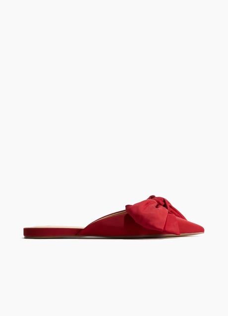 Zapatos rojos de H&M (29,99 euros)