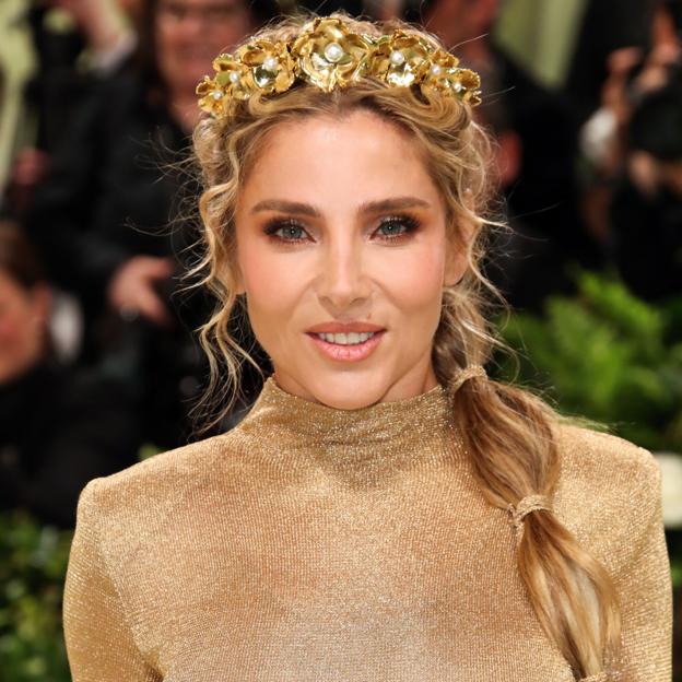 Elsa Pataky en la alfombra roja del Met Gala 2024. 