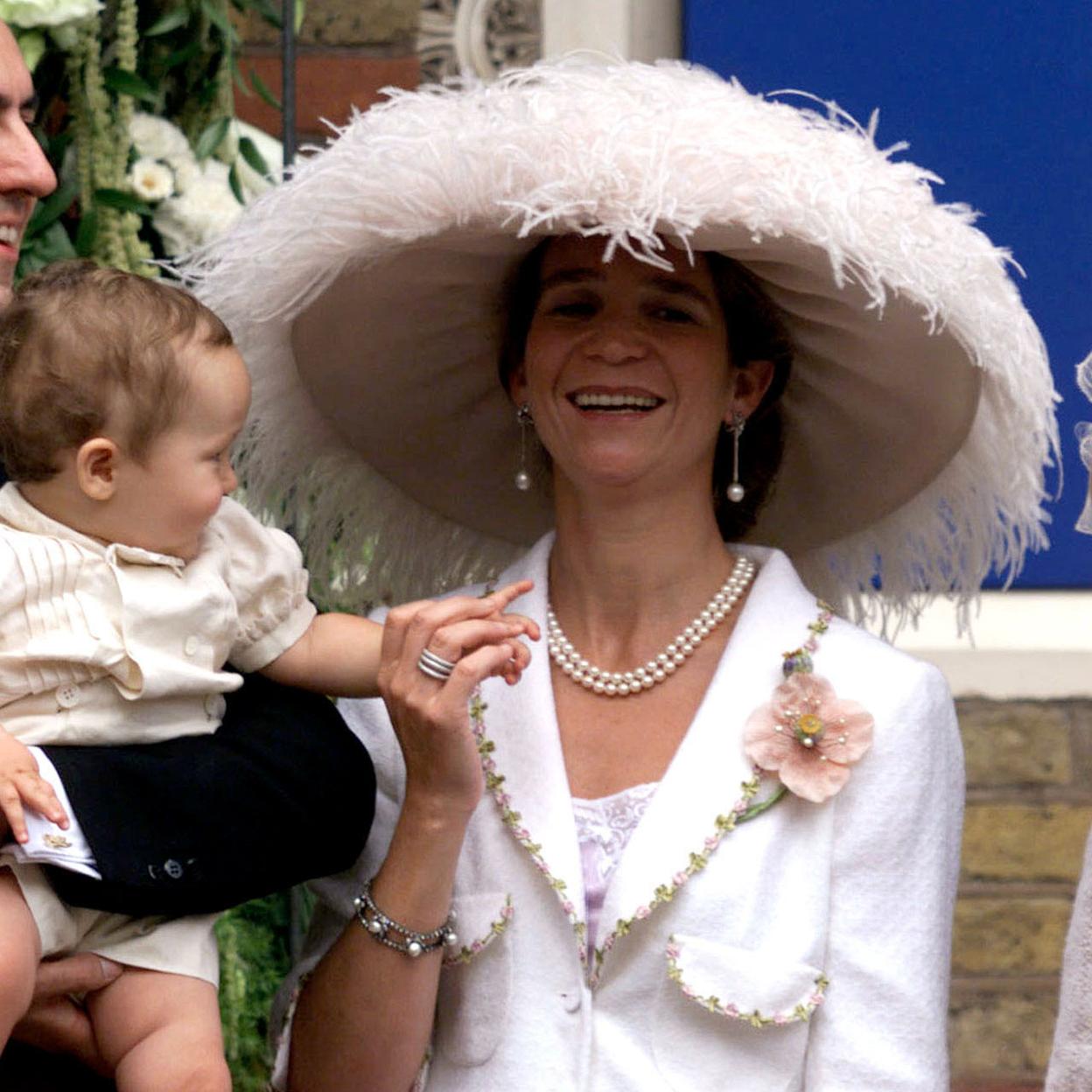 La infanta Elena en la boda de Alexia de Grecia y Carlos Morales/gtres