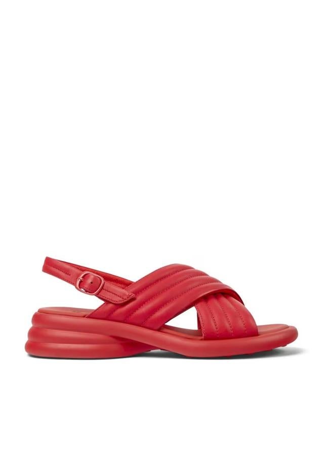 Sandalias rojas de Camper.