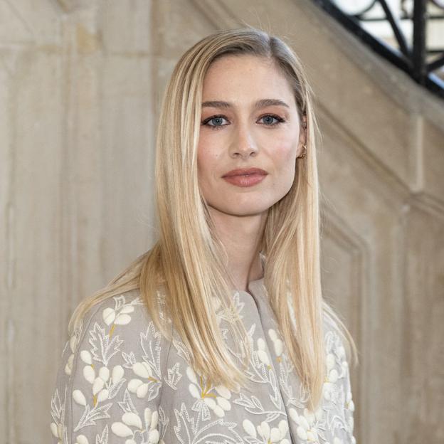 Beatrice Borromeo o cómo vestir como con básicos sin perder la elegancia royal