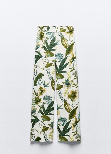 Pantalones estampados de Zara (29,99 euros)