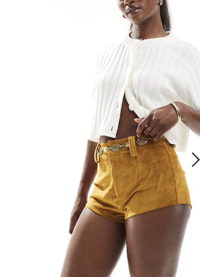 Microshorts de serraje de Asos.