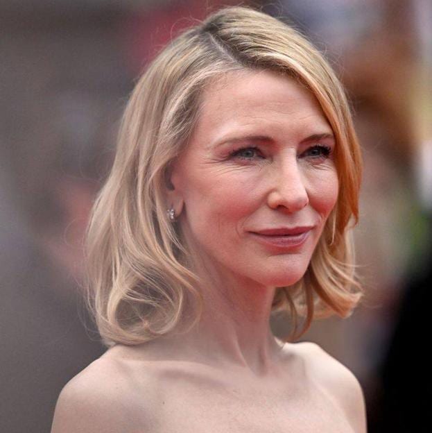 Cate Blanchett con corte de pelo lob peinado de lado