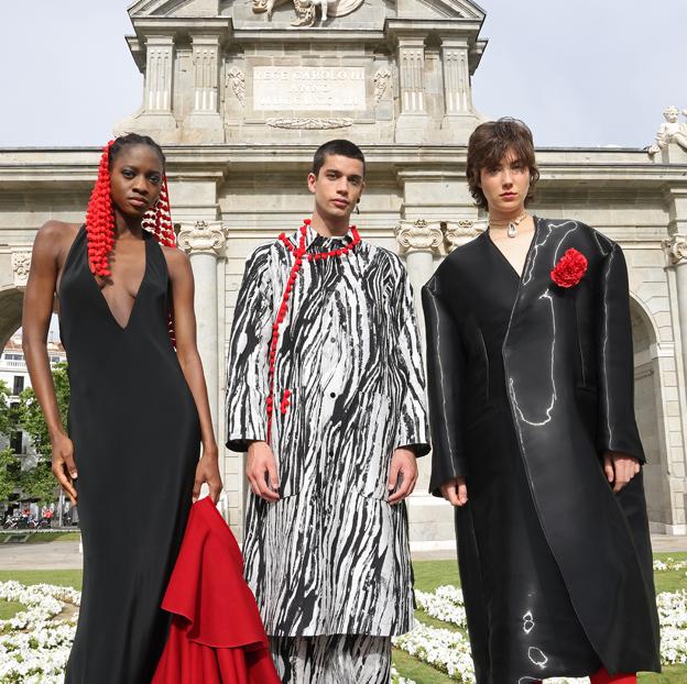 Así va a ser el espectacular desfile inaugural de Madrid es Moda que se celebra este sábado en la Puerta de Alcalá