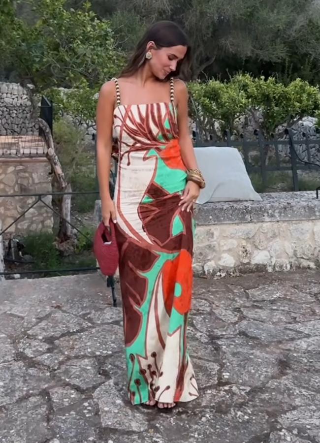 El look de invitada de María Pombo en la boda de Nacho Aragón y Bea Gimeno,