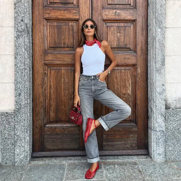 Pantalones vaqueros para llevar a diario con camisetas de manga corta o camisas oversize 